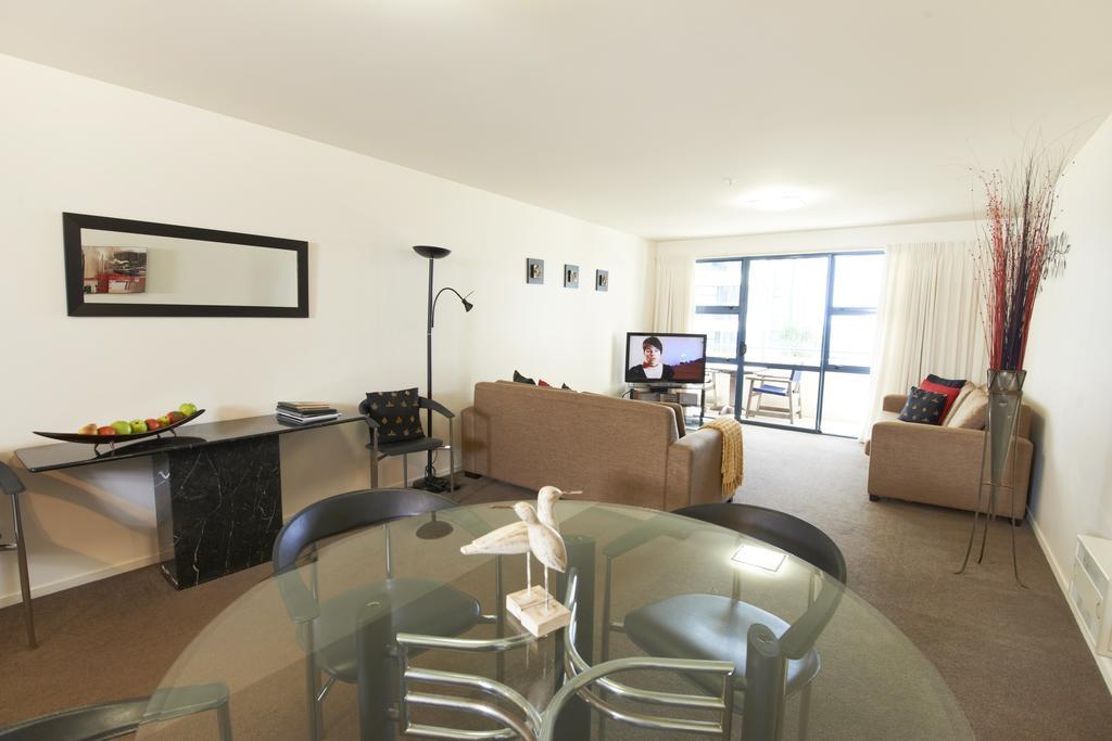Oceanside Resort & Twin Towers Mount Maunganui Bilik gambar